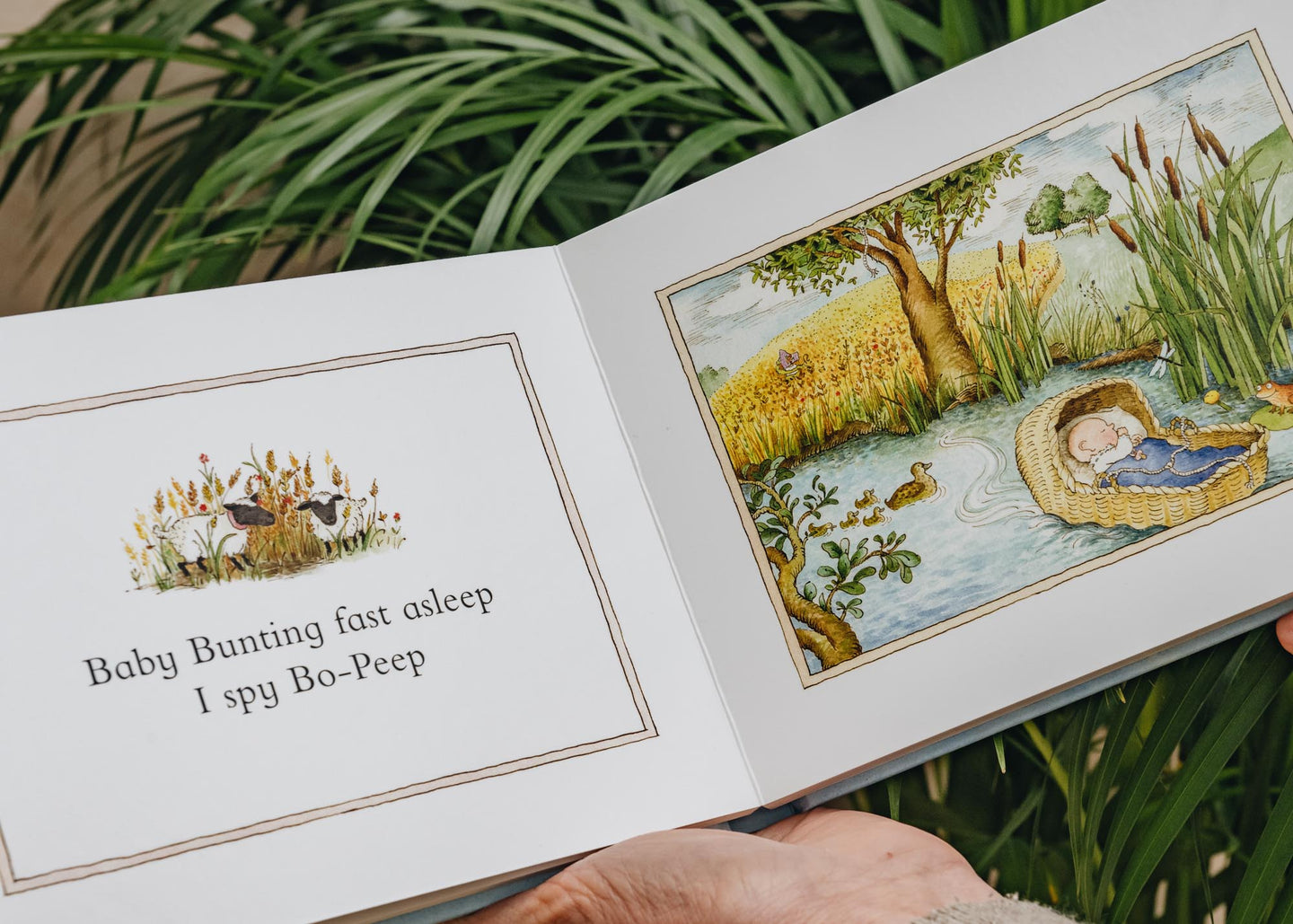 Children's Books Janet and Allan Ahlberg Each Peach Pear Plum