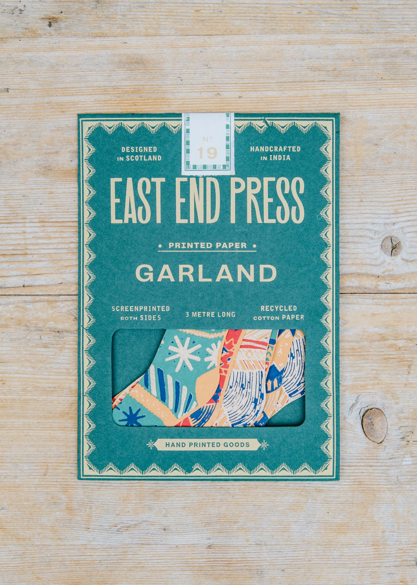 East End Press Festive Stockings Garland
