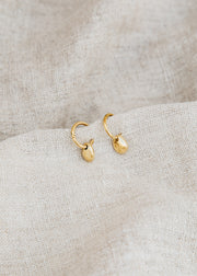 Leora Hoops in Gold