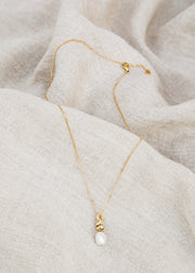 Edblad & Co. Small Pearl Swivel Necklace in Gold