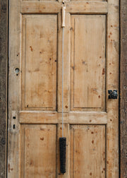 Short Radiator Brush with Dark Bristles