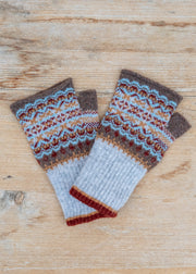 Eribé Alloa Open Mitts in Hazel and Grace