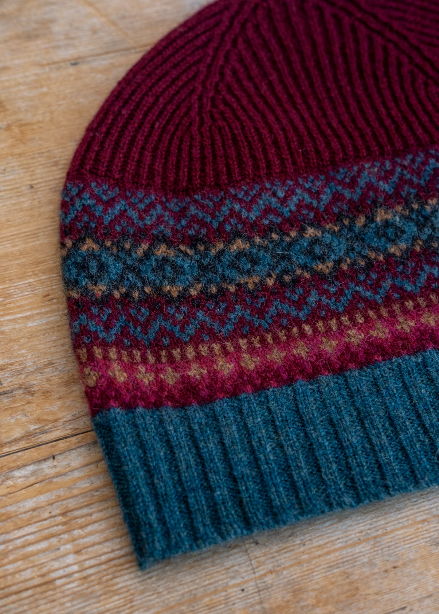 Eribé Alpine Beanie in Velvet