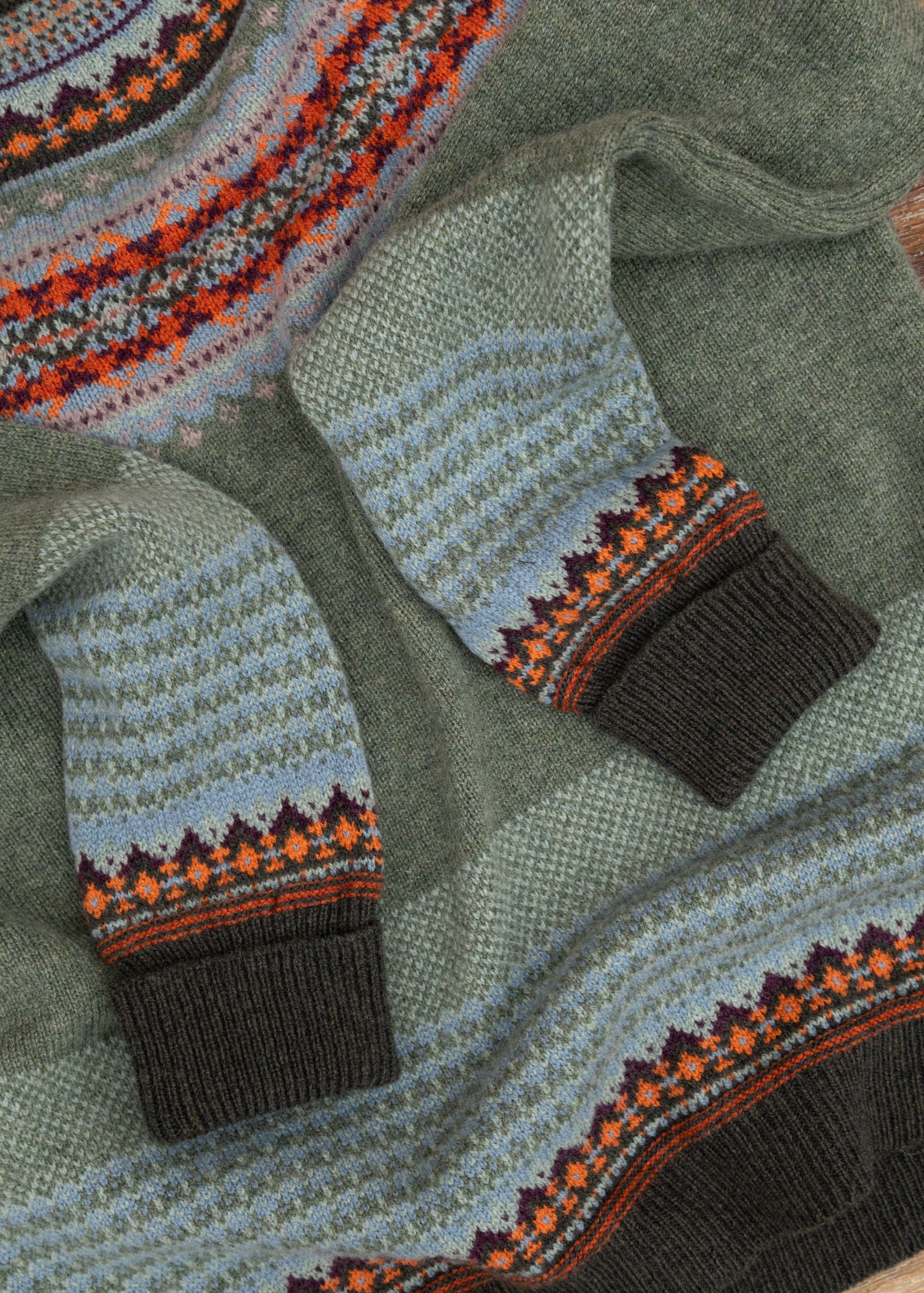 Eribé Alpine Sweater in Braemar