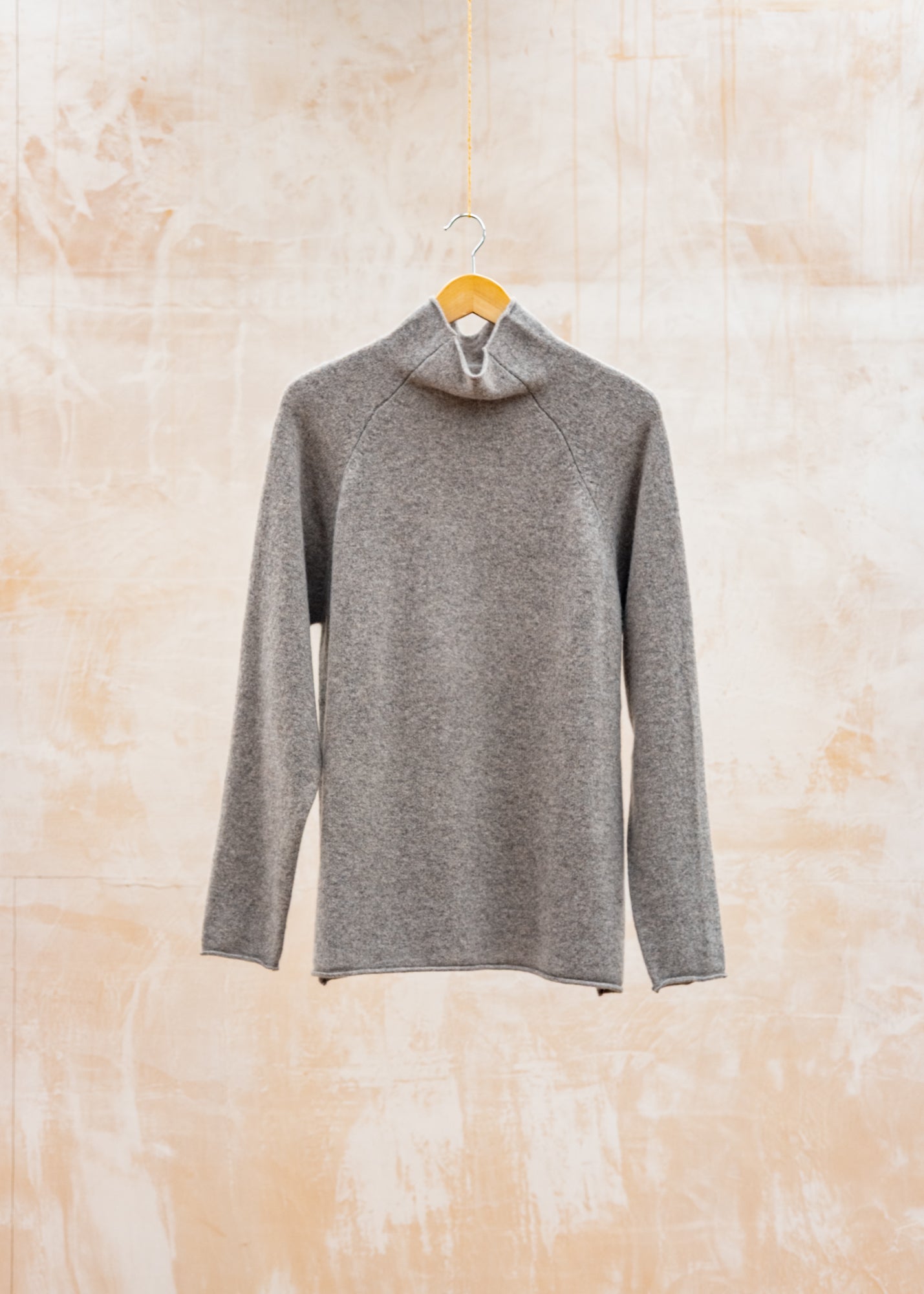 Corry Raglan Jumper in Vole