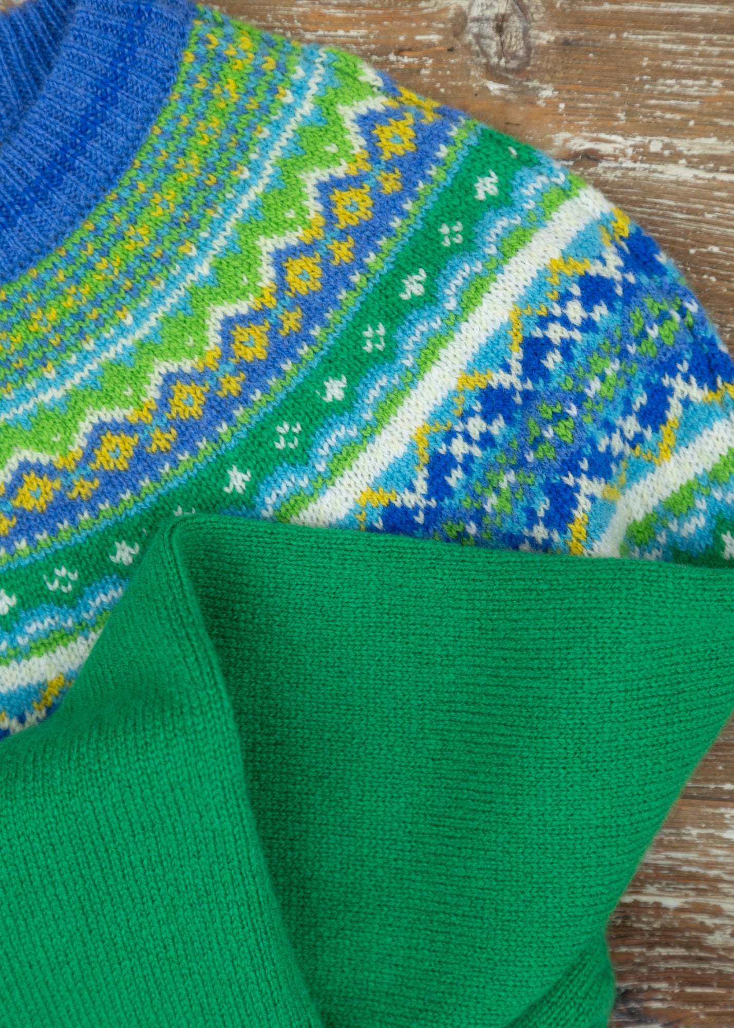 Eribé Short Alpine Cardigan in Luscious