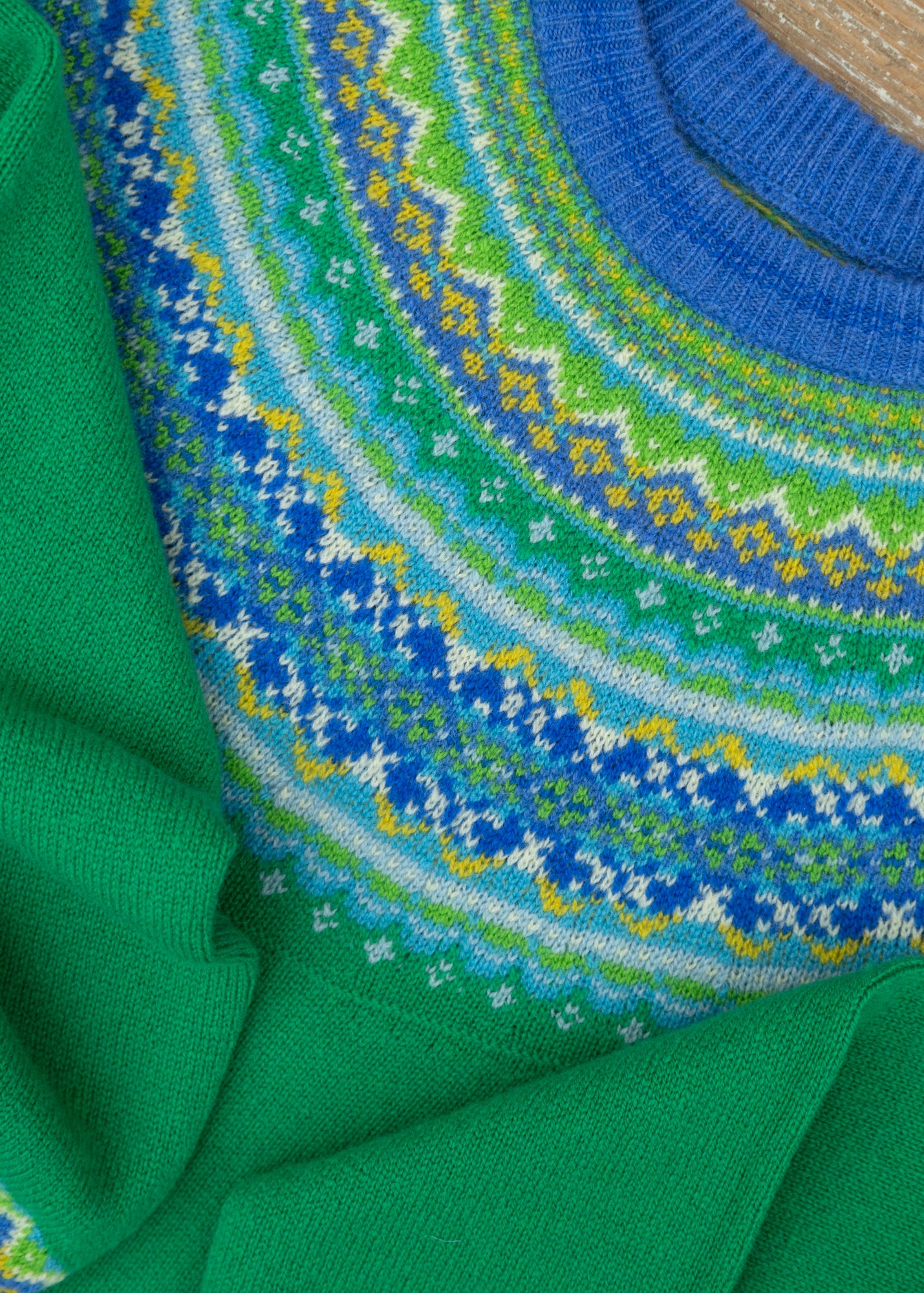 Eribé Short Alpine Sweater in Luscious