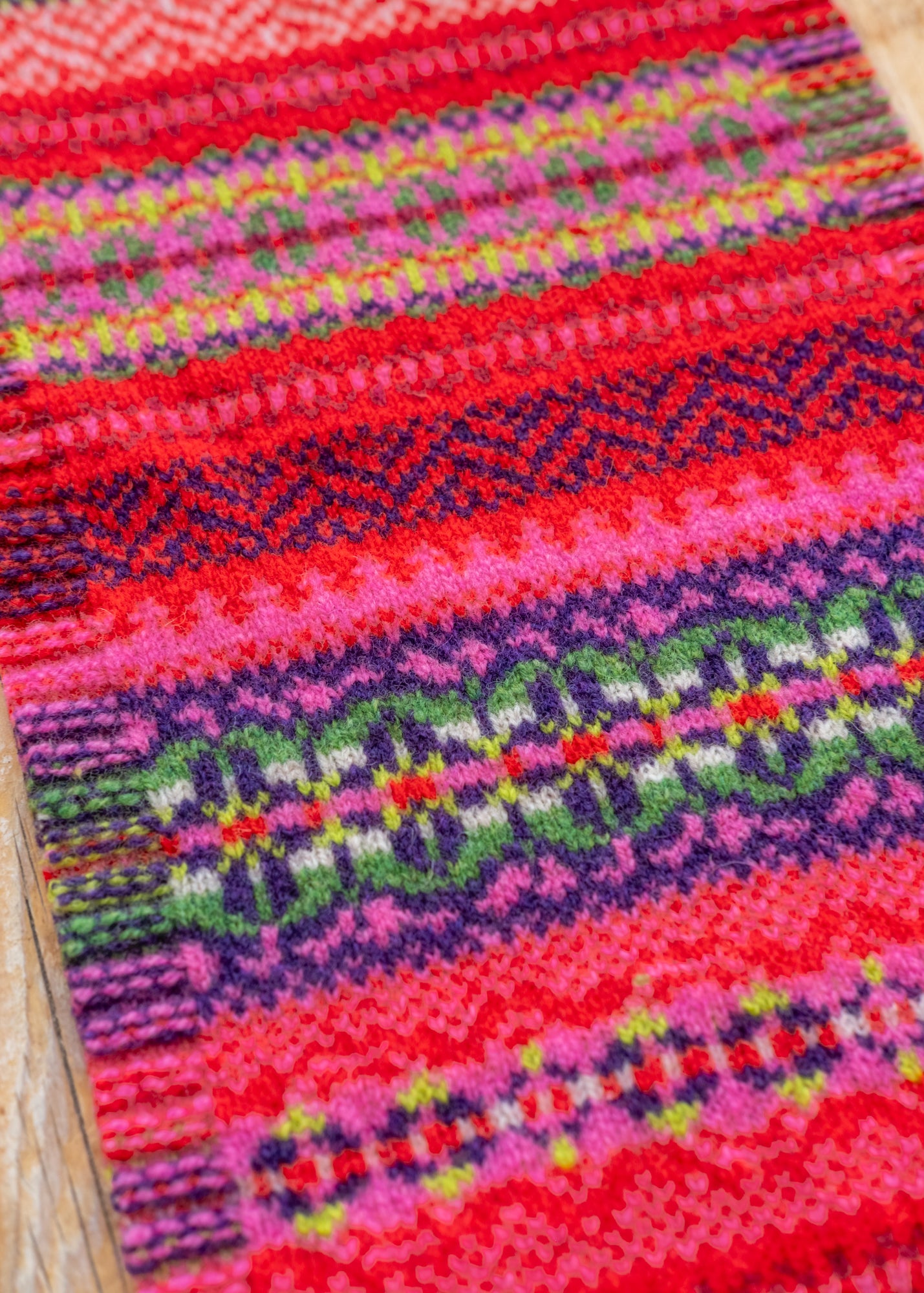 Eribé Stobo Scarf in Rosa