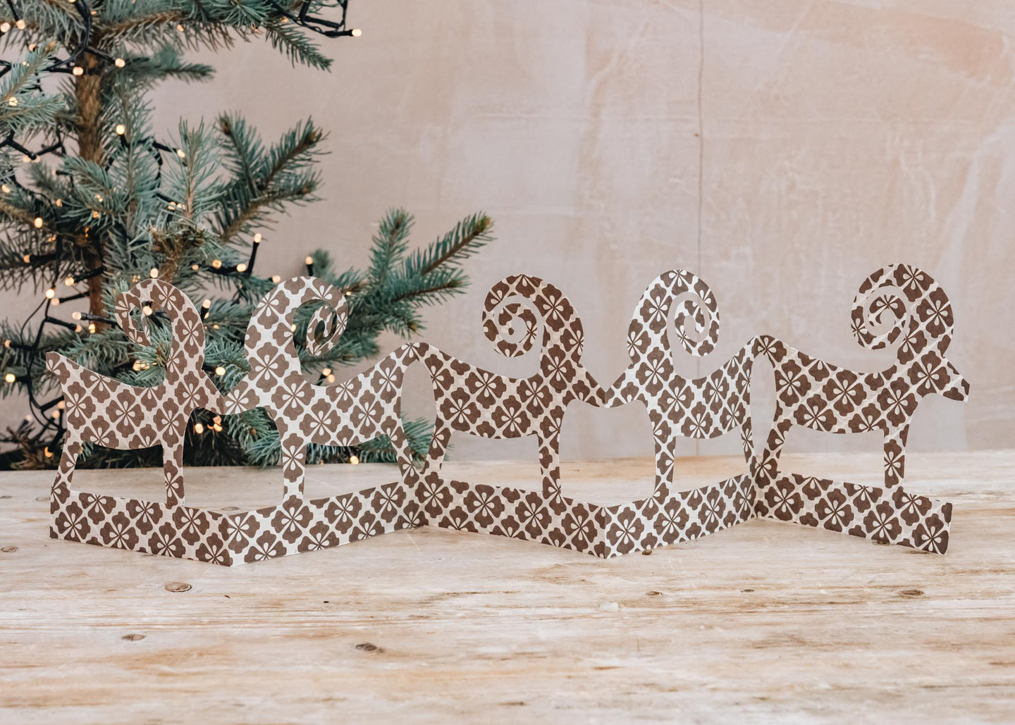 Folding Goat Table Decoration in White and Brown