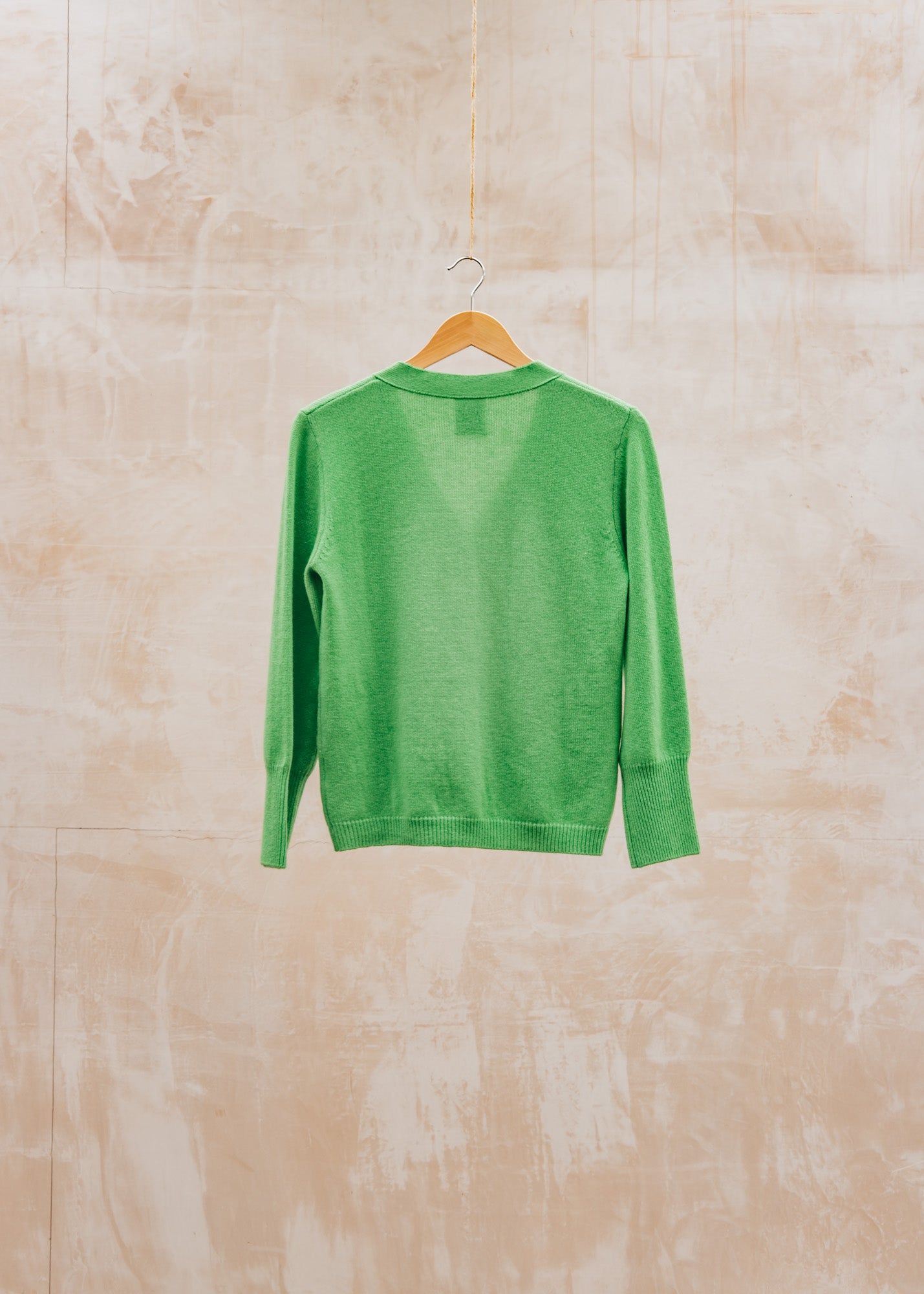 Van Kukil Full Sleeve Matilda V-Neck Cardigan in Kelly Green
