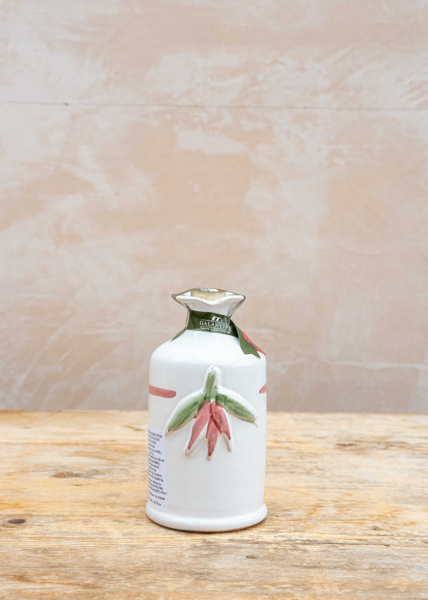 Chilli Pepper Infused Extra Virgin Olive Oil in Ceramic Bottle, 250ml