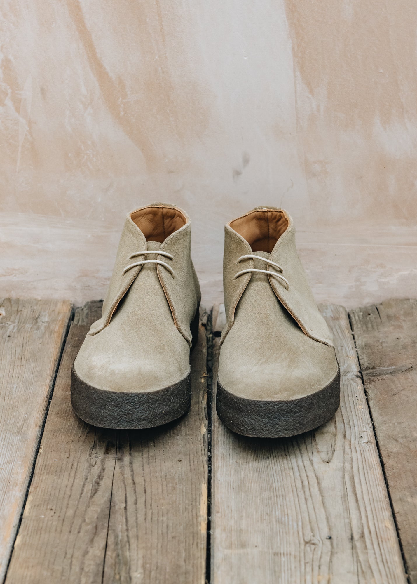 Birkenstock Men's Sanders Hi Top Suede Chukka Boots in Dirty Buck