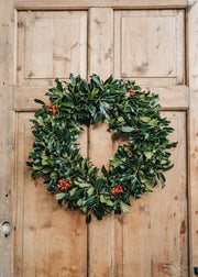 Holly Wreath 10