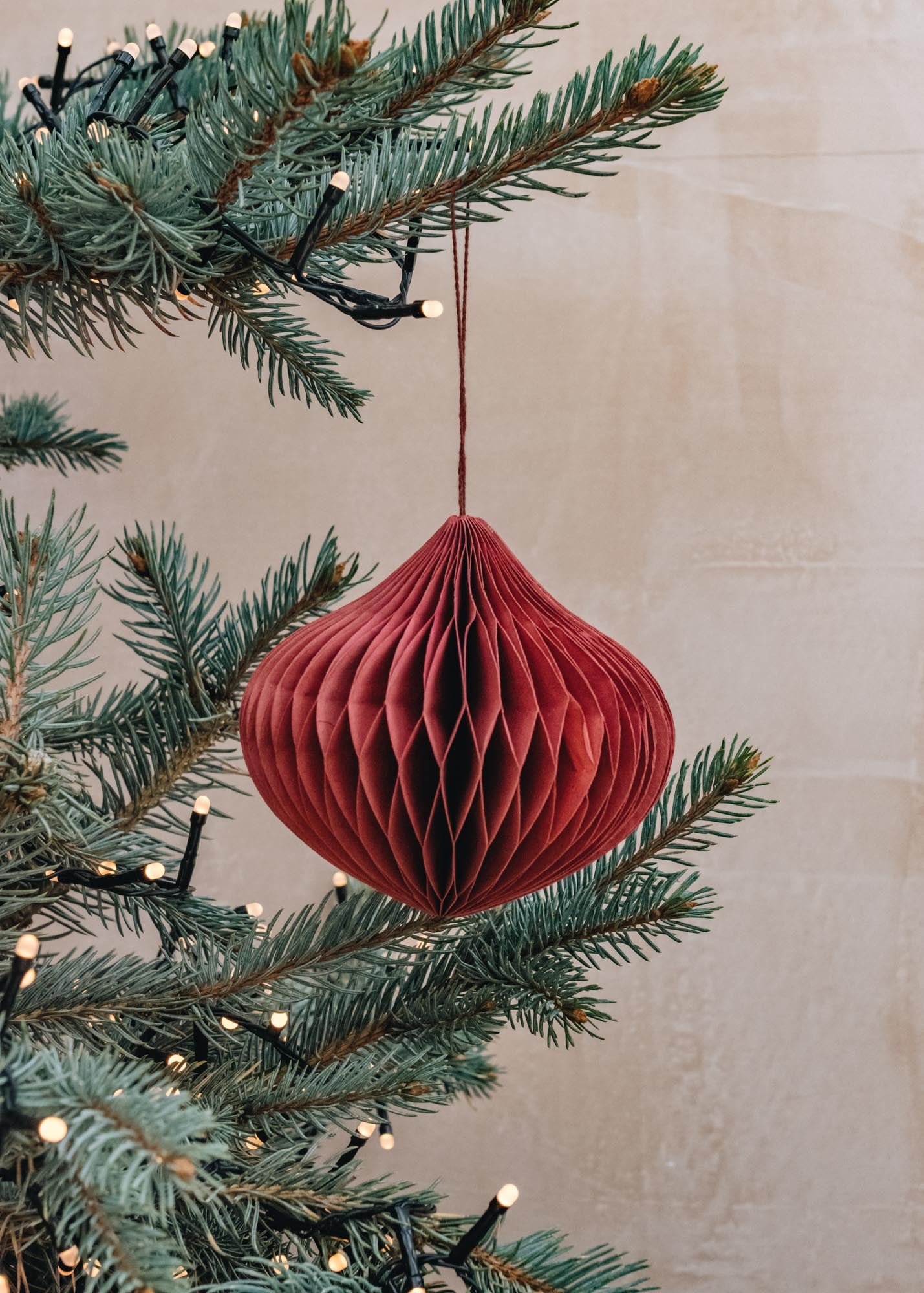 Honeycomb Drop Pendant in Pink