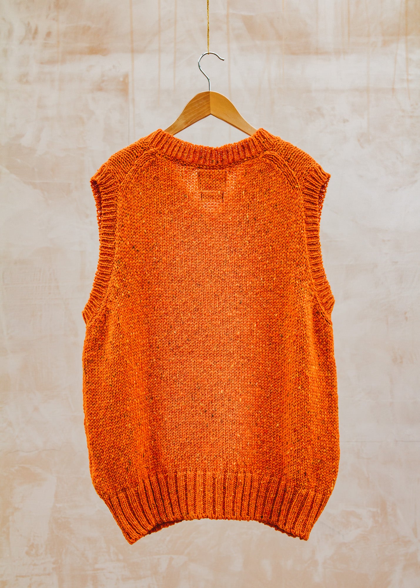 Howlin' Cosmic Spiele Vest Jumper in Orange Dreams