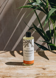 Cowshed Invigorating Bath and Body Oil