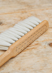 Iris Hantverk Dustbrush