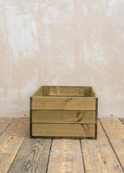 Burford Garden Co. Large Bushel Box in Green