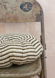 Le Monde Sauvage Totoro Round Cushion in Owaka