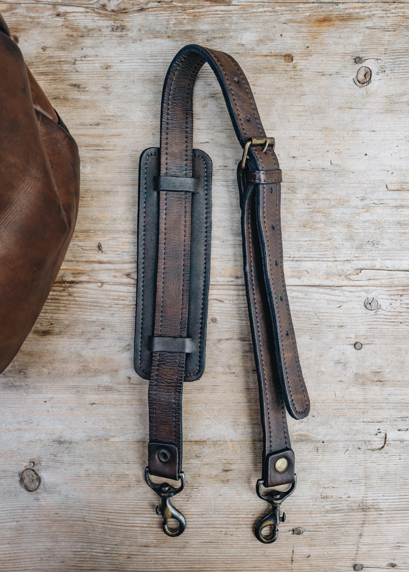 John Woodbridge & Sons Vintage Leather Weekend Bag