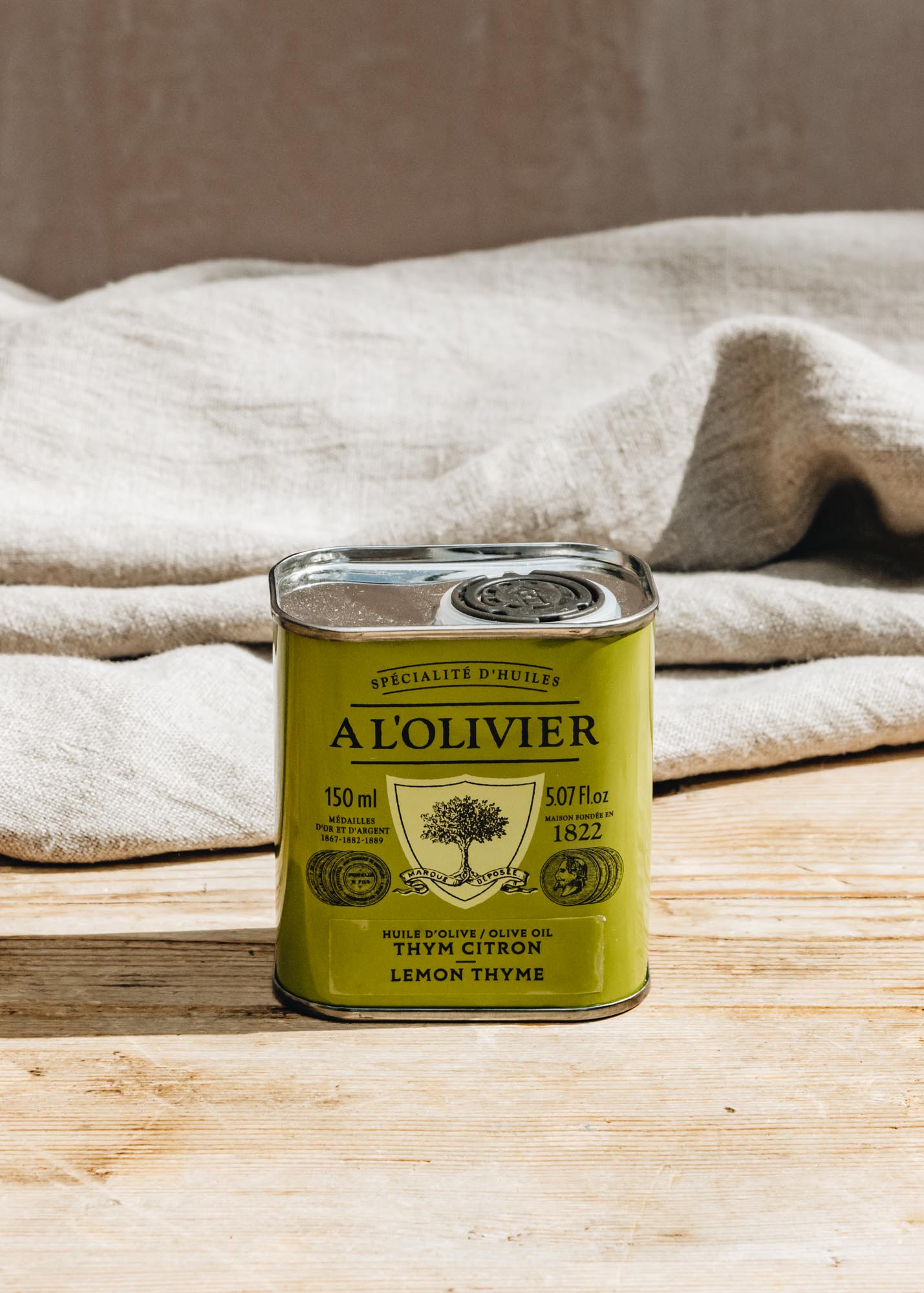 Papier A l'Oliver Lemon and Thyme Infused Oil Tin