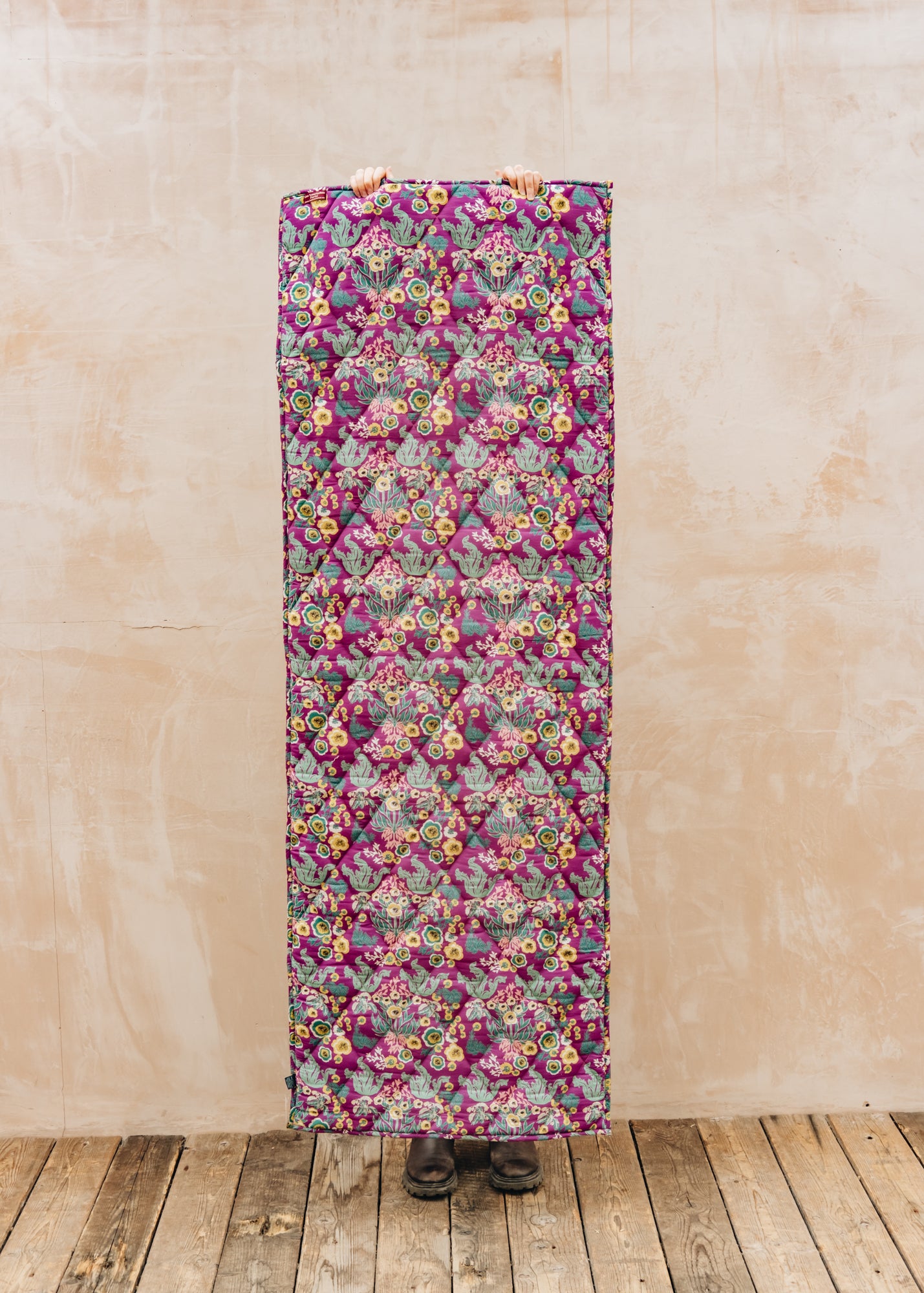 Les Touristes Yoga/Leisure Mat in Swainston Gold