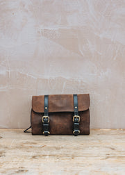 Ashwood Liam Hanging Washbag in Brown