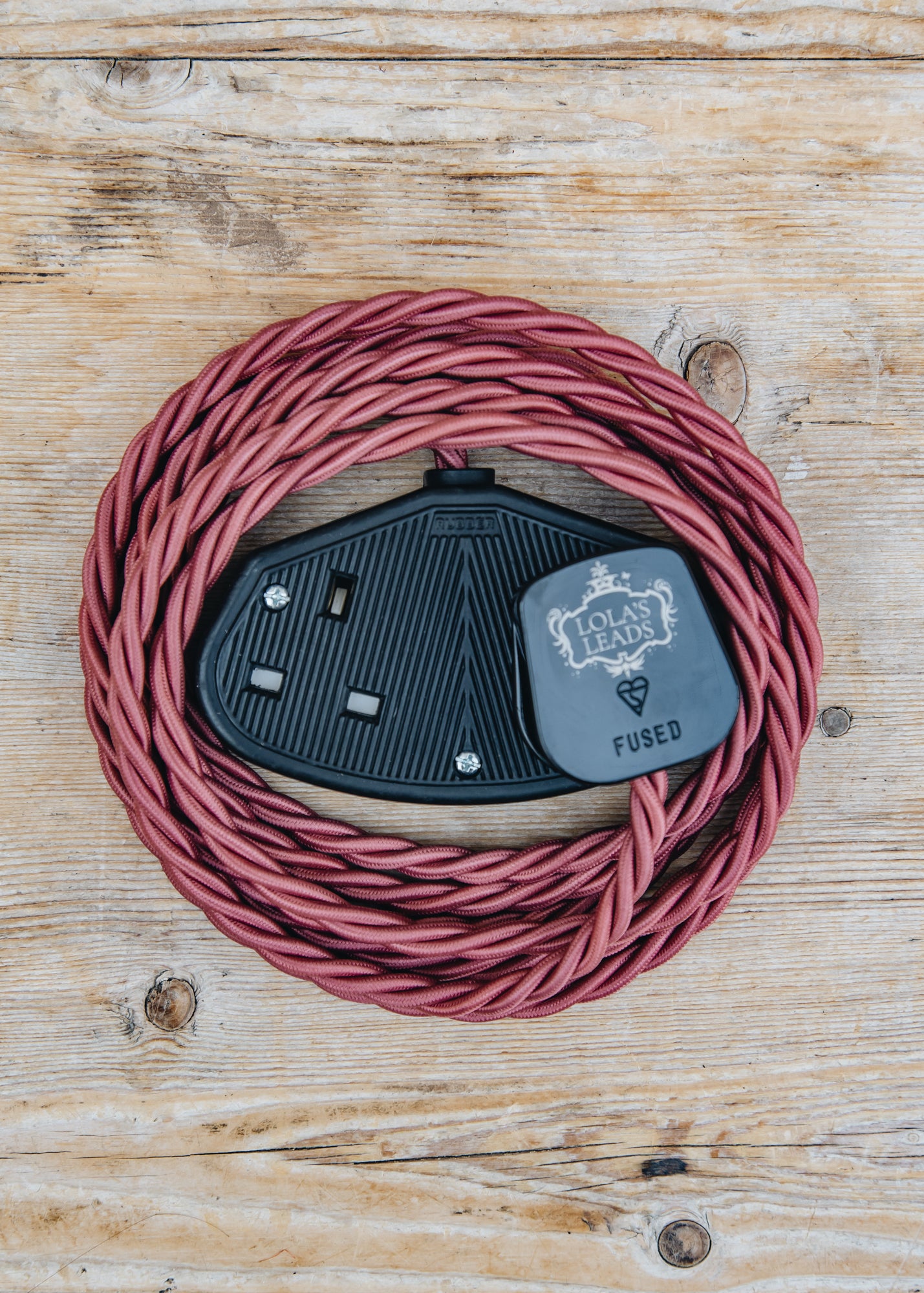 Sarl Caillard Deco Pompadour 3m Extension Lead with Black Two Gang Socket