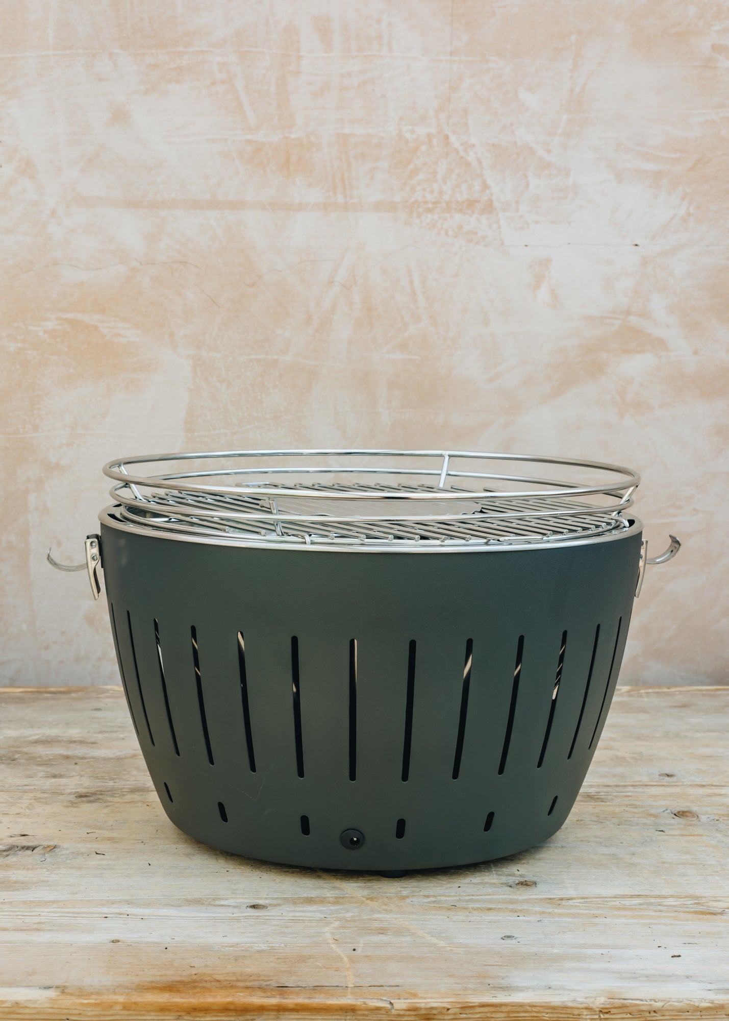 Lotus Grills Standard Grill in Anthracite