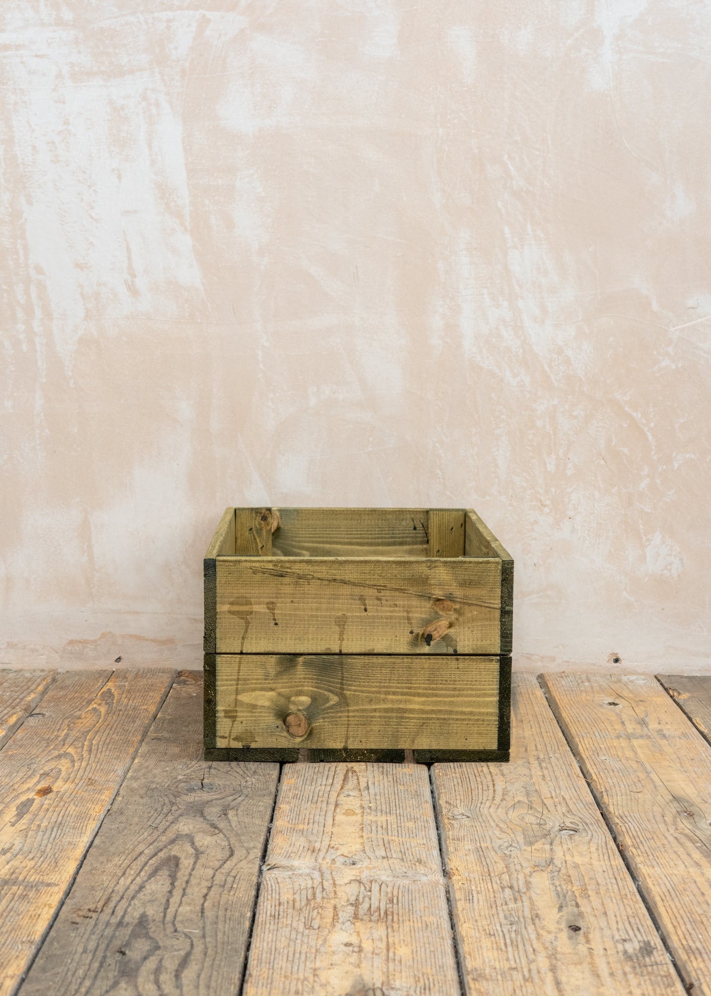Burford Garden Co. Medium Bushel Box in Green