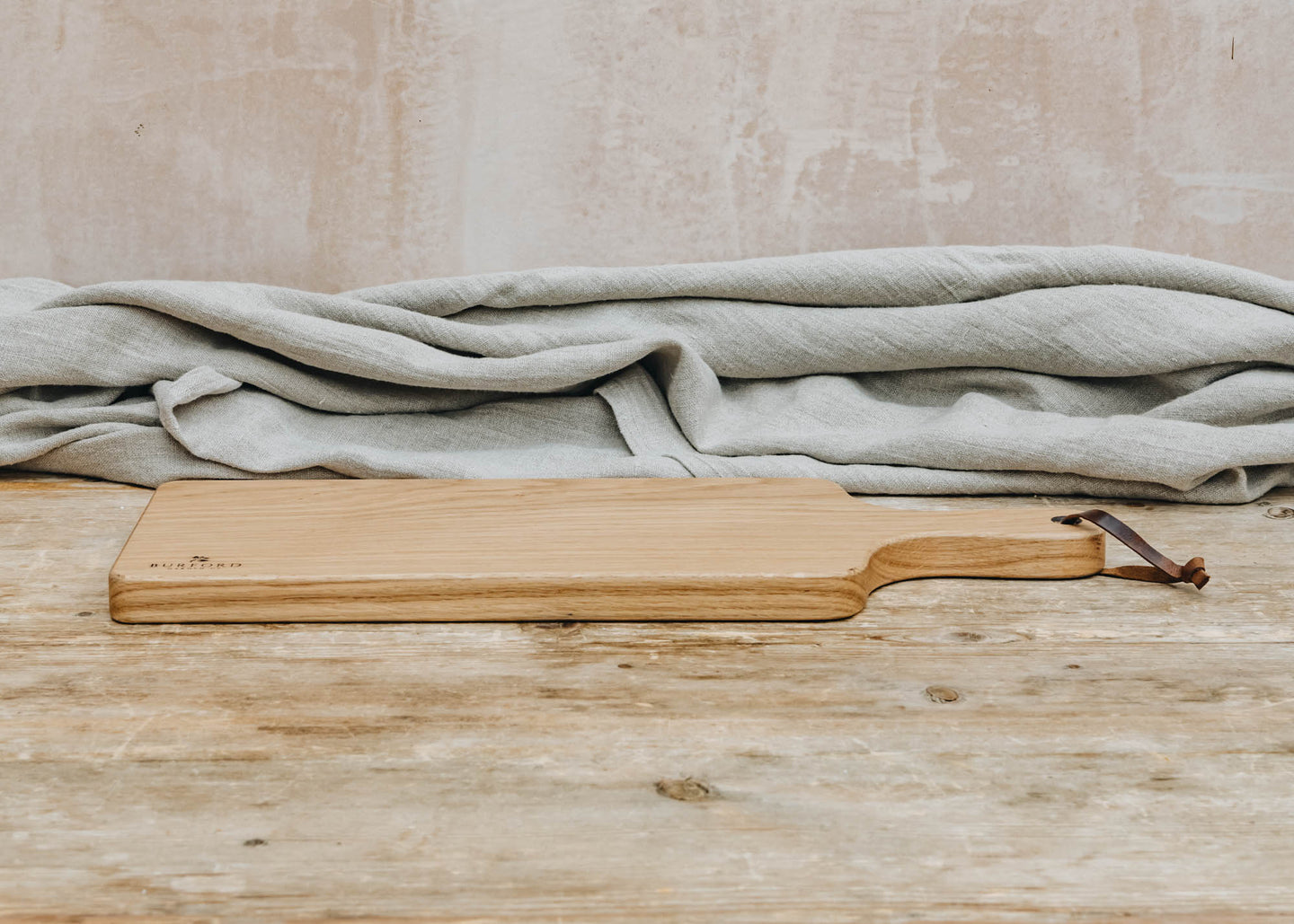 Stik Designs STIK Designs Medium Oak Chopping Board with Handle