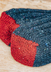 Two Left Feet Agencies Men's Traditional Socks in Blue with Burgundy Heel and Toe