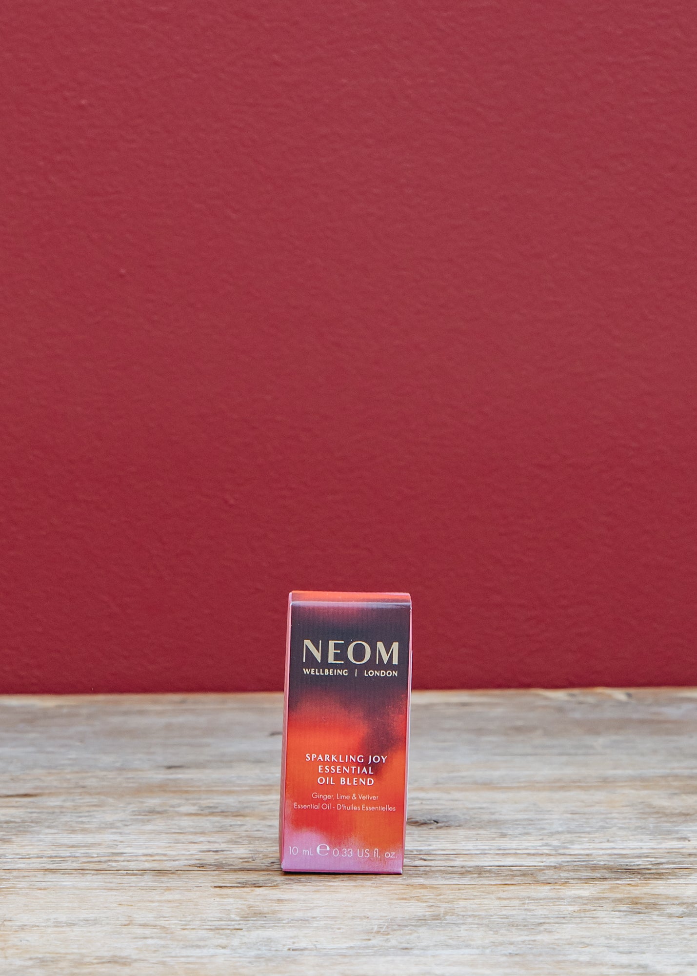 Neom Christmas Essential Oil in Sparkling Joy
