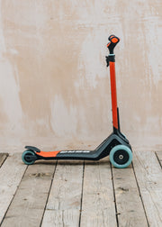 Berg Nexo Foldable Scooter in Red