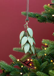 Geeti Ornament in Soft Green