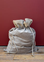 Karru Velvet Sack in Light Grey