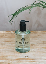 Noble Isle Noble Isle Bath and Shower Gel in Willow Song