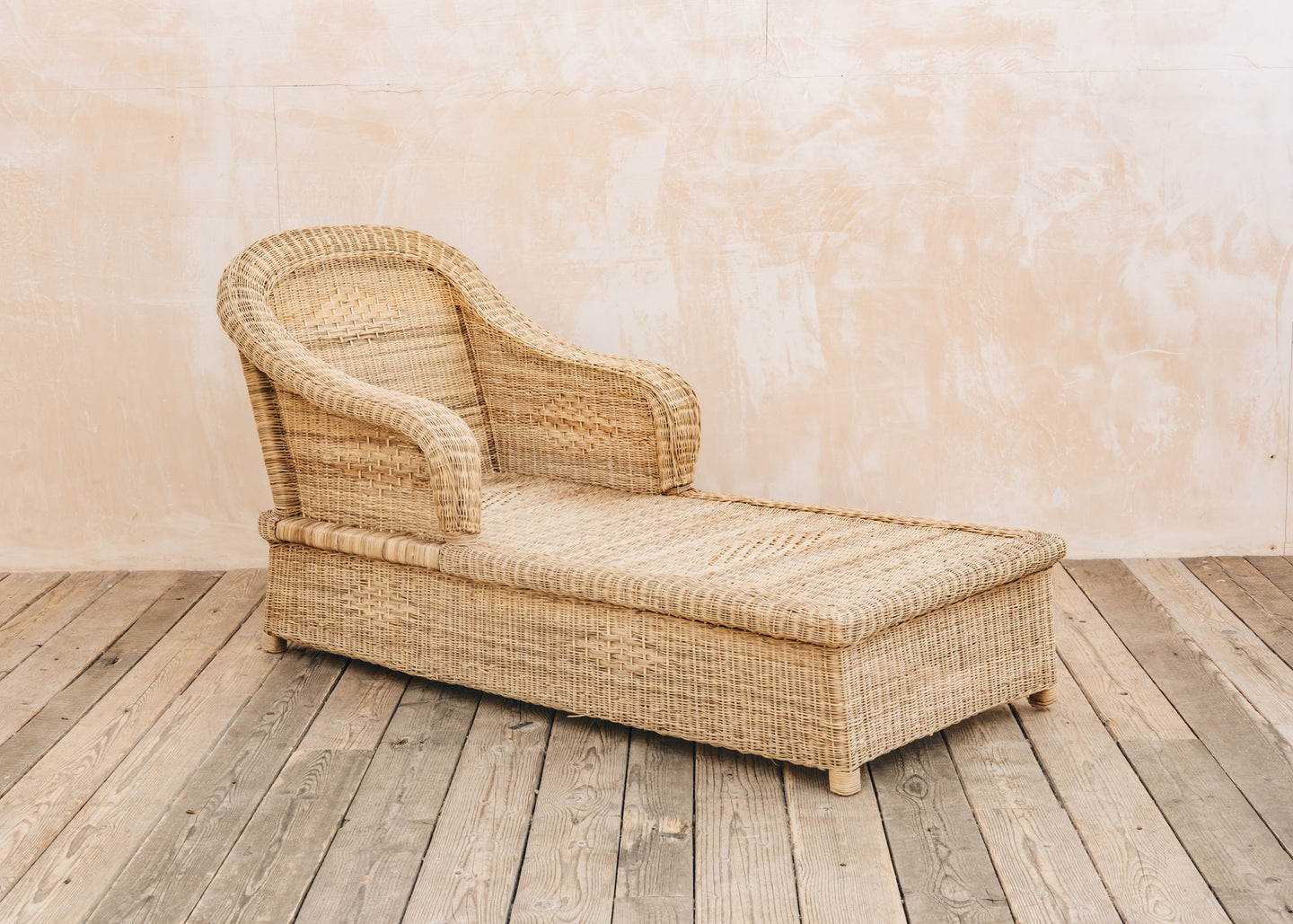 Cane Indoor Furniture Nzuri Classic Cane Lounger