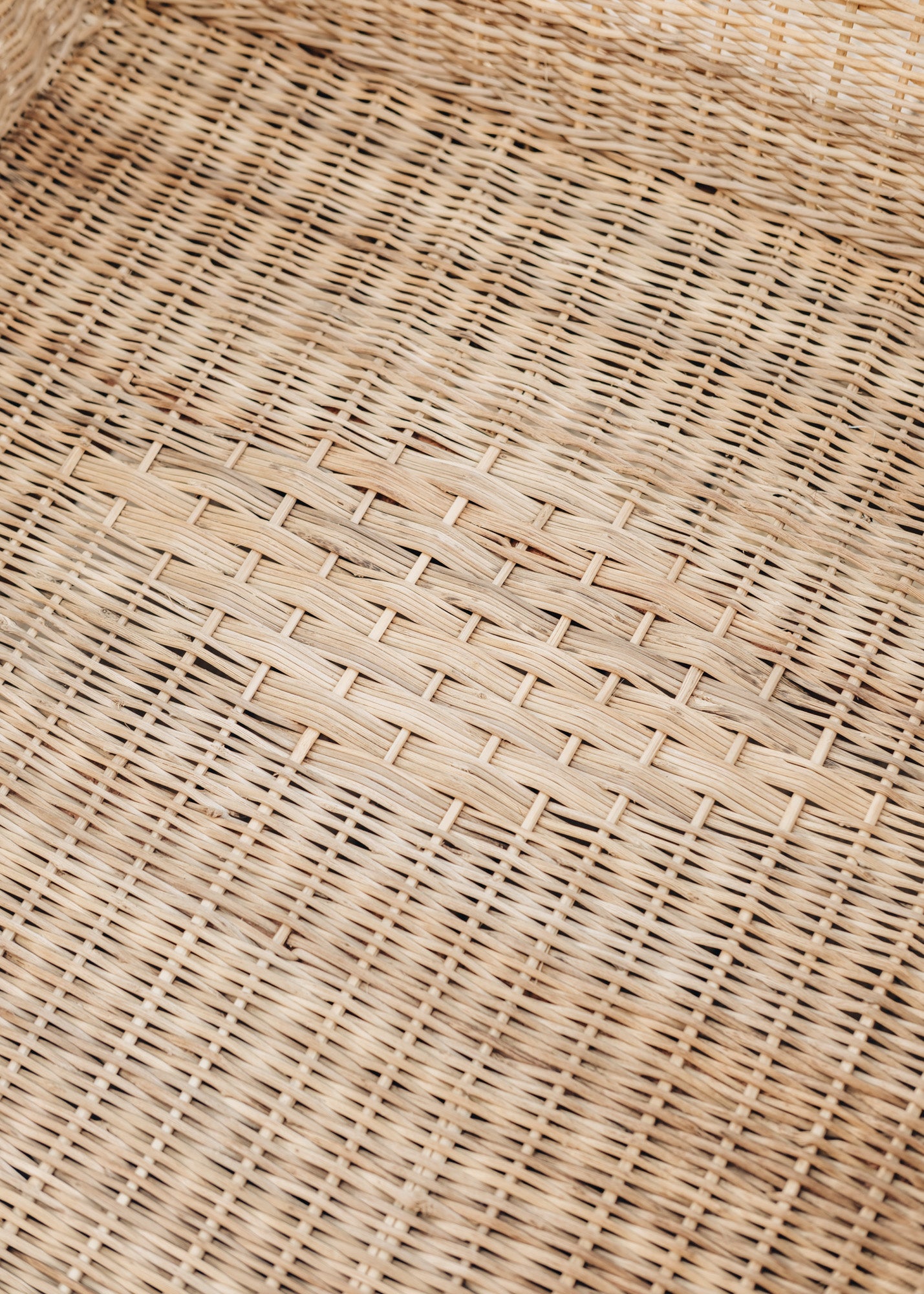 Cane Indoor Furniture Nzuri Classic Cane Lounger