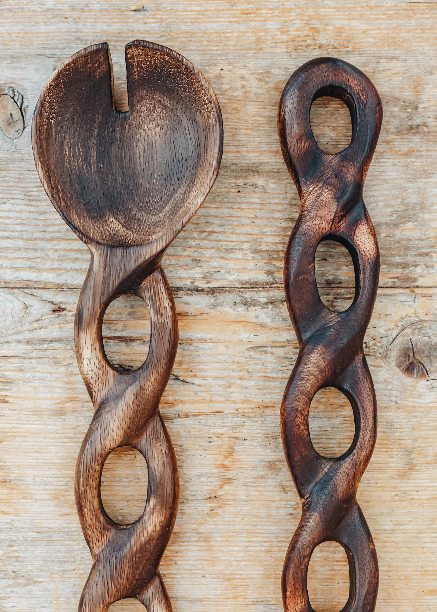 Olsson & Jensen Zoey Salad Servers in Dark Brown