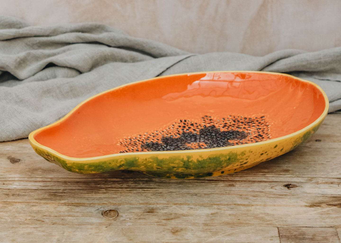 Bordallo Pinheiro Bordallo Pinheiro Papaya Tropical Fruit Platter