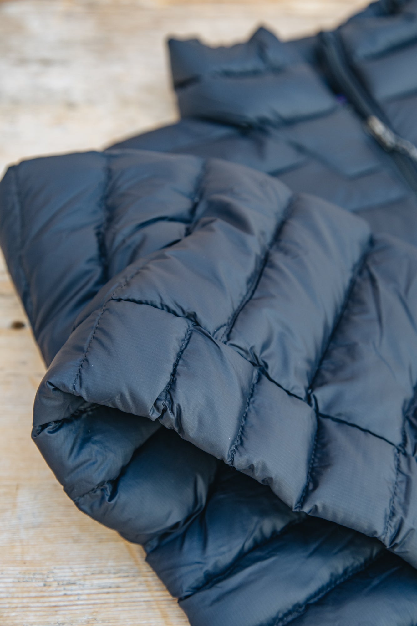 Patagonia Down Sweater Jacket in Black