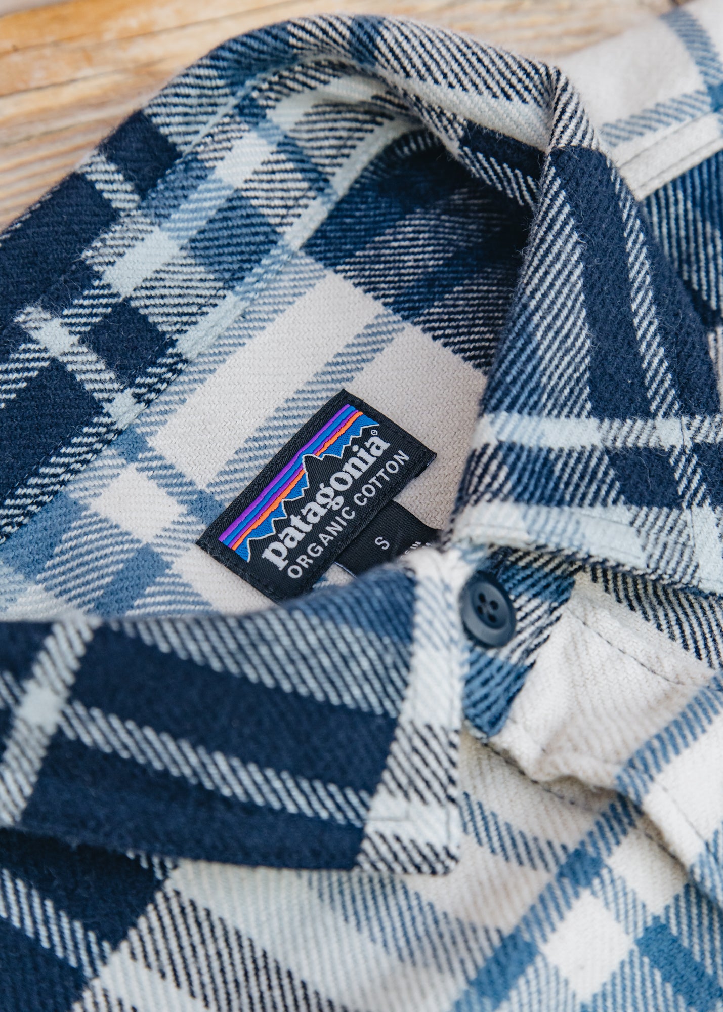 Patagonia Fjord Flannel Shirt in Hibernate Sunken Blue