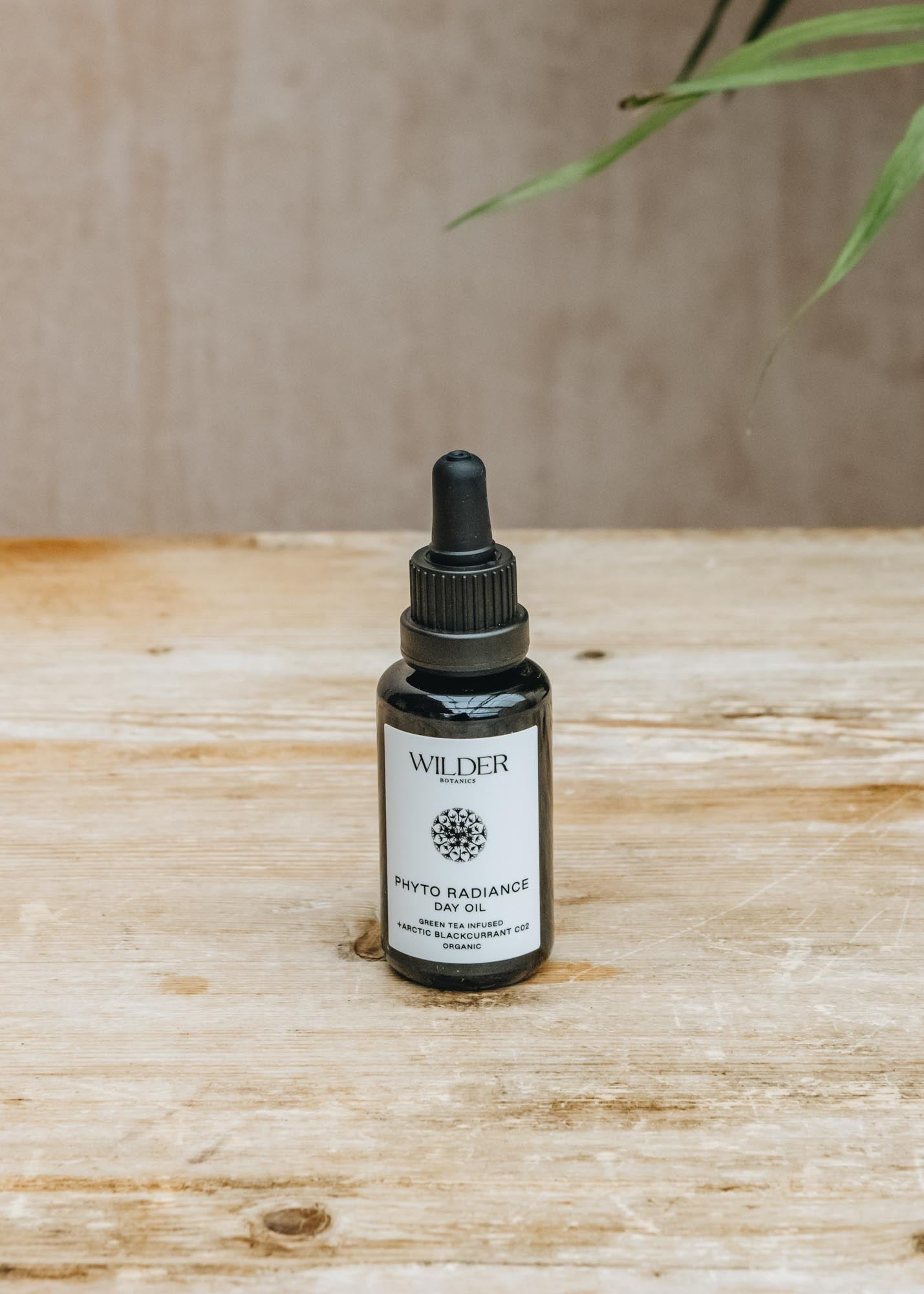 Wilder Botanics Phytoradiance Day Oil
