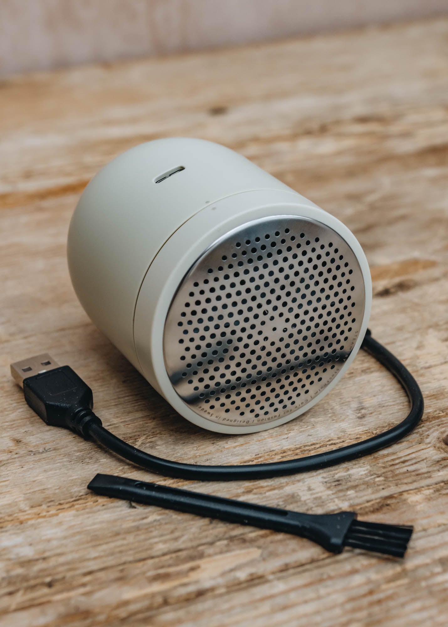 Steamery Steamery Pilo No.2 Fabric Shaver in Sand