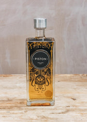 Piston Oak Aged Gin 70cl