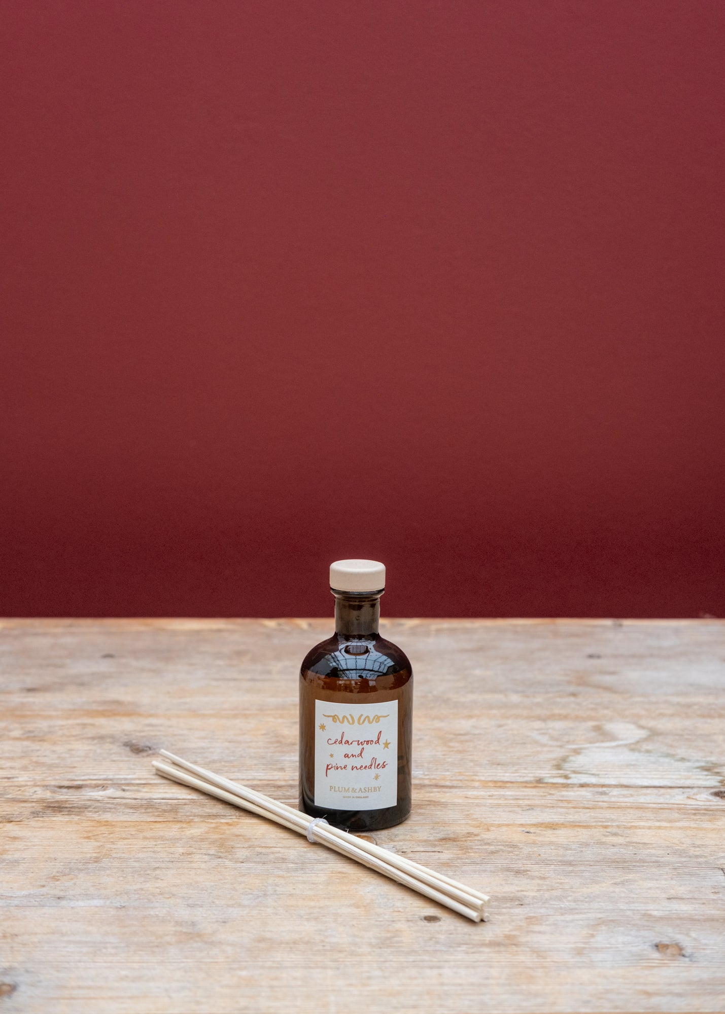 Plum & Ashby Diffuser in Cedarwood and Pine Needles