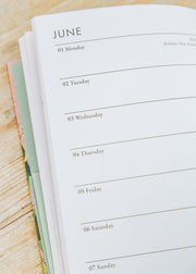 RHS RHS Desk 2026 Diary