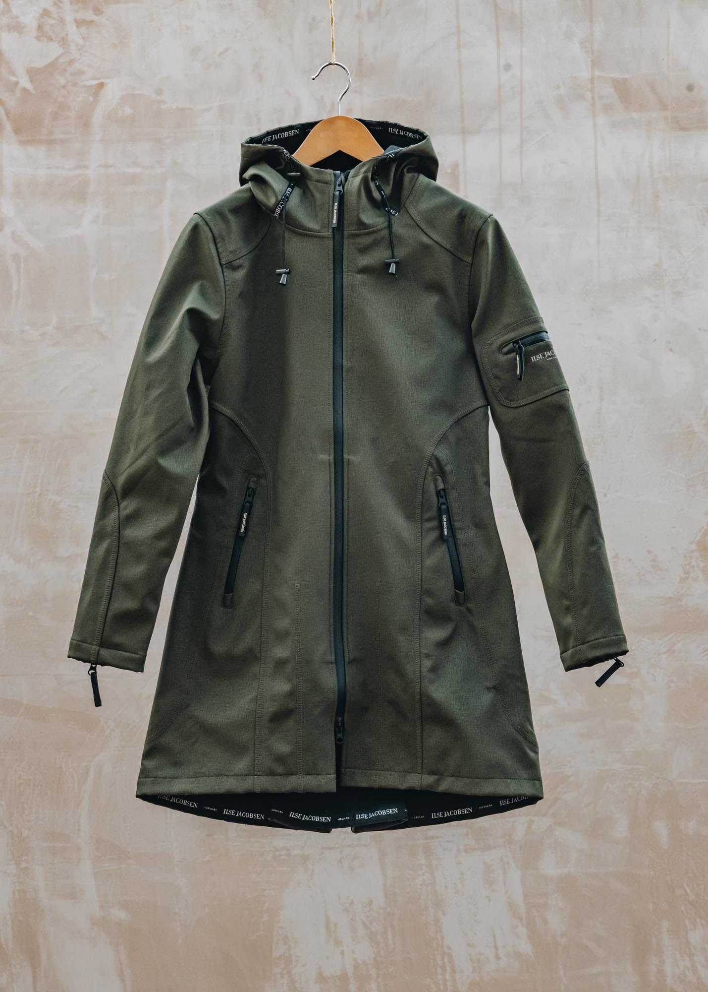 Ilse Jacobsen Rain 07 Raincoat in Army