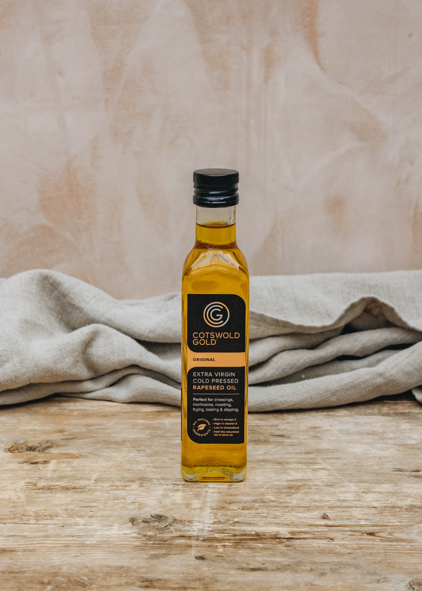 Cotswold Gold Extra Virgin Cold Pressed Rapeseed Oil, 250ml